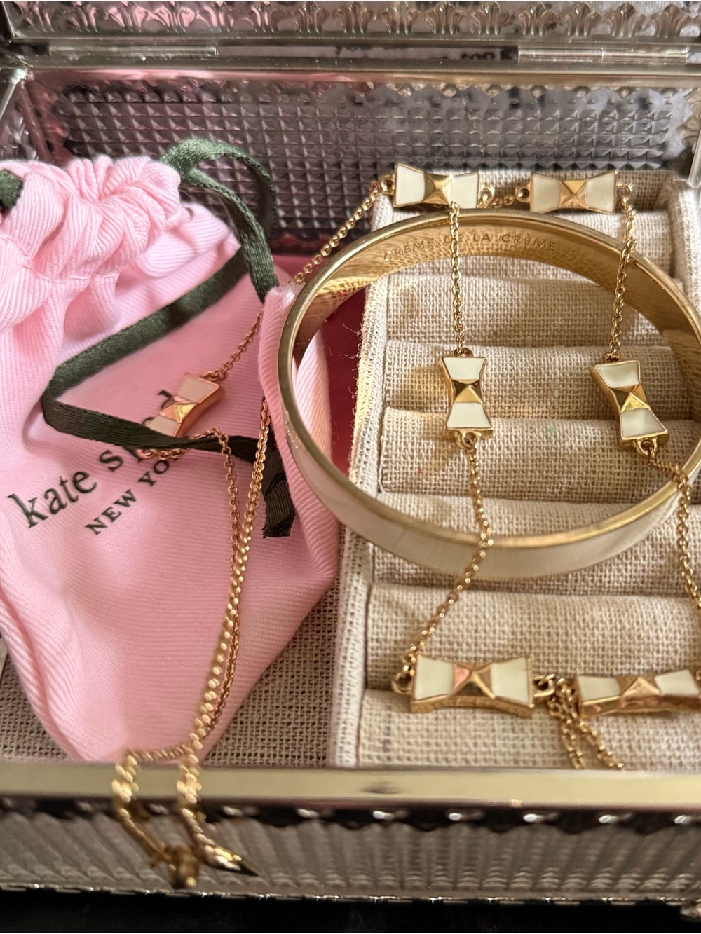 kate spade ♠️ Crème de la Crème Cream Bangle & Take A Bow Cream Necklace Set